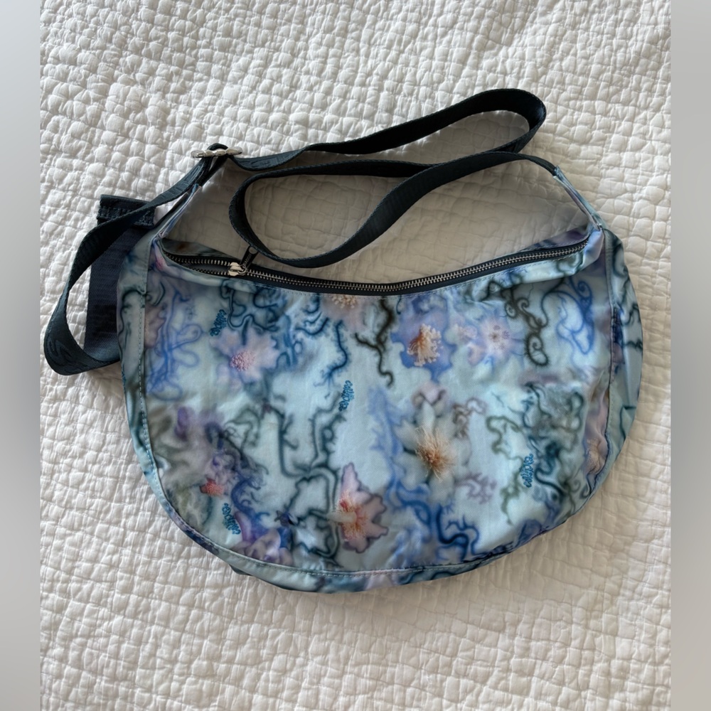 BAGGU Collina Strada Blue Thorns Medium Nylon Crescent Bag